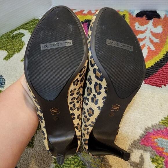 Liz Claiborne round toe leather leopard stiletto heels size 9 new - Picture 9 of 10